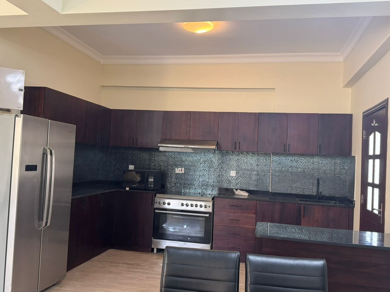 A picture of 3 beds 3 bath Apartment condo