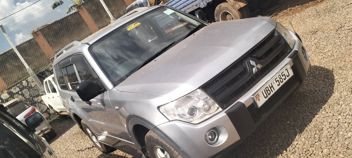 A picture of Pajero Mitsubishi