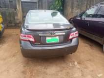 A picture of 2010 Toyota Camry engine and gear and ac working perfectly