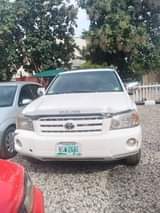 A picture of 2005 TOYOTA Highlander