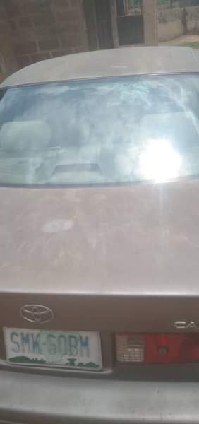 A picture of TOYOTA CAMRY ENVELOPE FIRST BODY PRICE 1 6 ENGINE GEAR