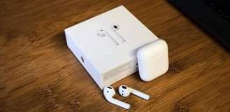 A picture of Airpods pro
