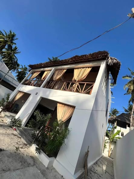 A picture of A BUSINESS HOUSE IS AVAILABLE FOR SALE JAMBIANI ZANZIBAR
