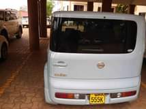 A picture of Nissan cube