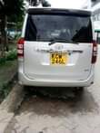 A picture of Toyota Noah