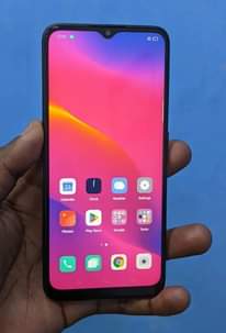 A picture of oppo A5 2020