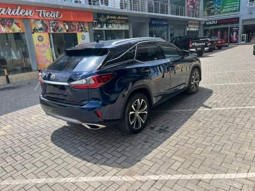 A picture of Lexus rx350 2016 Foreign used tokunbo Old stock 2022 import