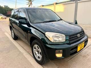 A picture of Toyota Rav4 price 14.8M