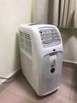 A picture of Mteja amekuja kununua PORTABLE AC dukani KINONDONI JUA linawaka na