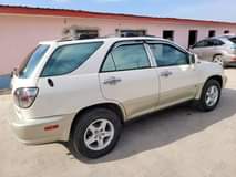 A picture of LEXUS RX 300