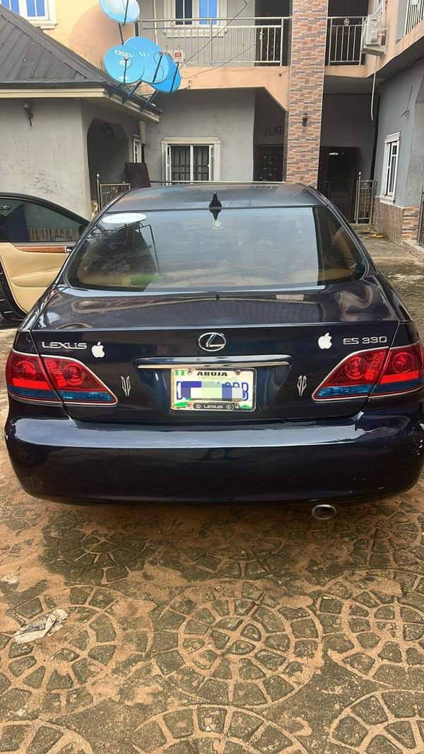 A picture of As e dey hot Highest grade Lexus ES 330 Everything