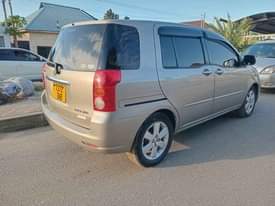 A picture of Toyota Raum