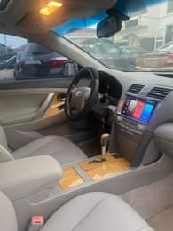 A picture of FOREIGN USED TOYOTA CAMRY XLE 2007 model with Excellent Performance