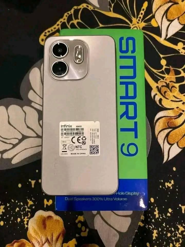 A picture of Tecno spark 20 pro