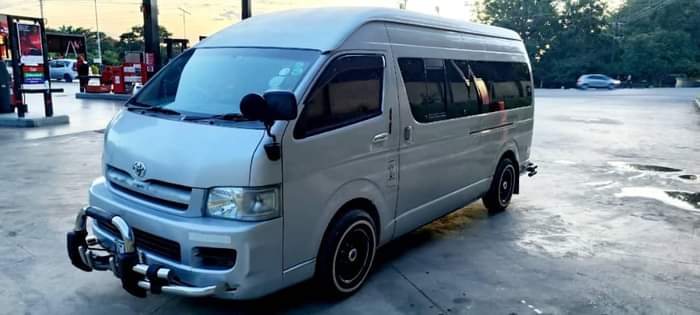 used toyota quantum