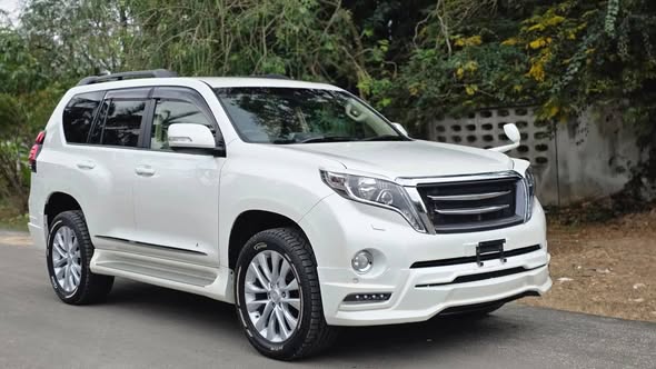 A picture of Toyota Prado diesel