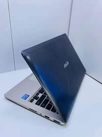 A picture of 0704061269 ASUS Core i3 4gb ram 320gb HDD Webcam Touchscreen