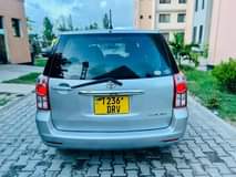 A picture of Toyota raum new