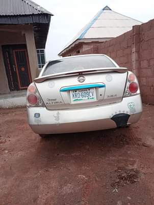 A picture of Nissan Altima 1 6 engine