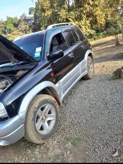 A picture of Suzuki escudo on sale 0685136087