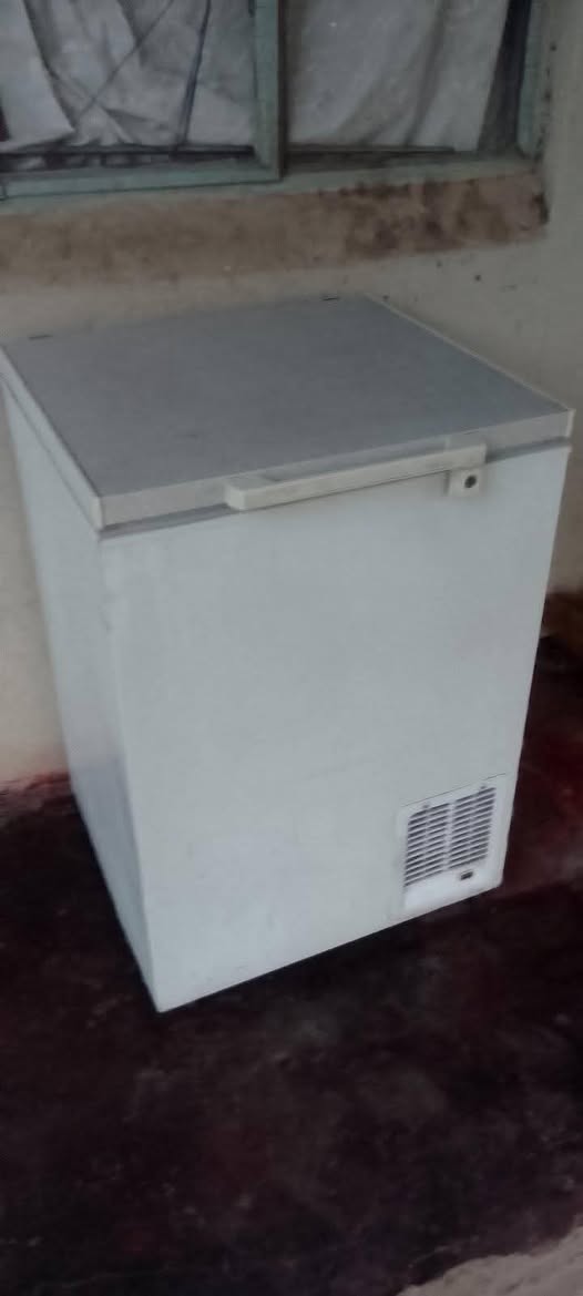 classifieds/fridges