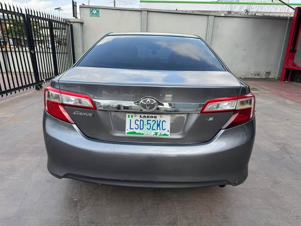 A picture of 2014 TOYOTA CAMRY