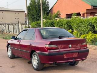 A picture of Peugeot 406