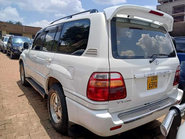 A picture of Land cruiser diseal