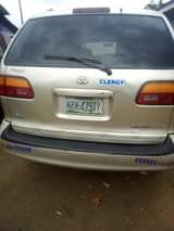 A picture of Toyota sienna