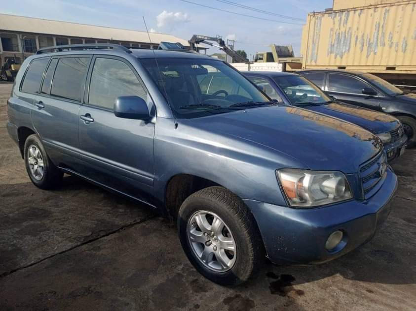 A picture of 2006 Toyota Highlander Sports