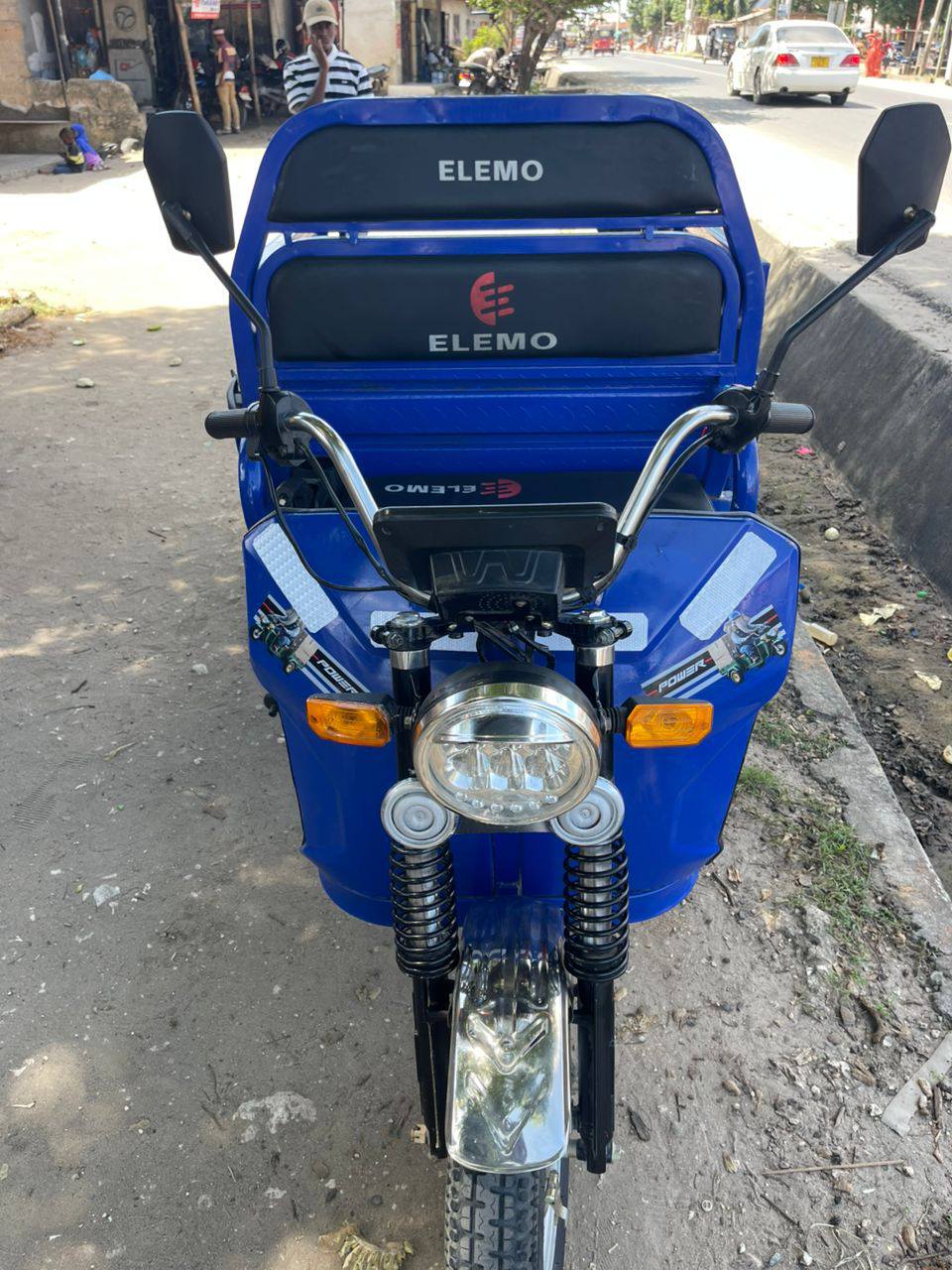 A picture of Elemo ya kichaji