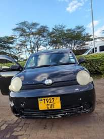 A picture of Toyota porte