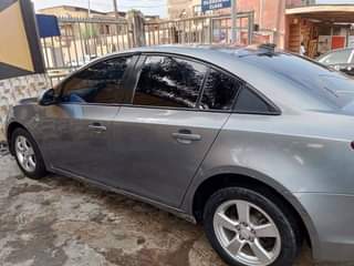 A picture of Neatly used 2009 Chevrolet Cruise LT