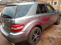 A picture of Very clean and sound Mercedes Benz ML350