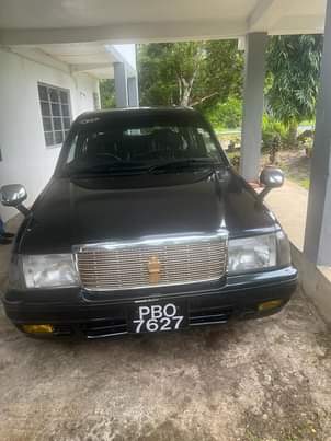 toyota crown