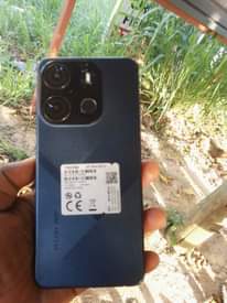 A picture of Pop 7 pro gb 64 ram 4 Android 12 chaji