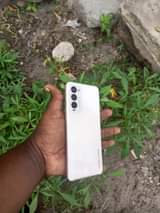 A picture of TECNO CAMON 18 BEI CHEEEE