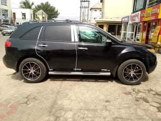 A picture of Acura MDX 2007