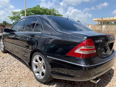 A picture of ANOTHER BANGER EXTREMELY CLEAN MERCEDES BENZ C230 V4 ENGINE AC