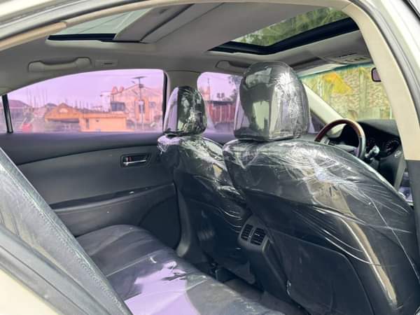 A picture of  DEAL 001 . . Lexus Es350 toks grade 2018
