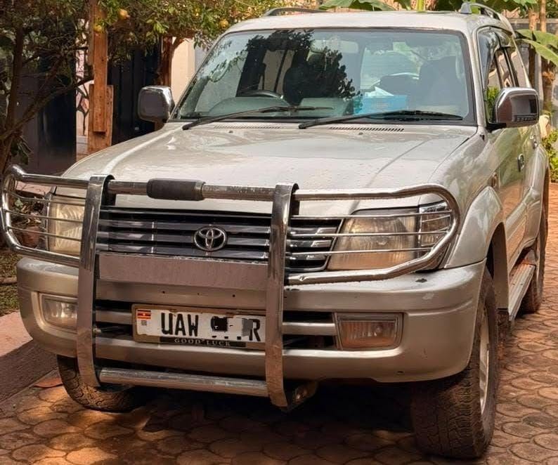 A picture of TX PRADO LIMITED WHATSAPP 0759332324