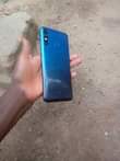 A picture of Infinix hot8 kavu krek kdg tyu gb32 ram2 net4g