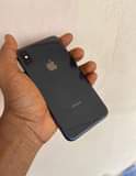 A picture of iPhone X 64gb NFID 95k