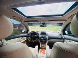 A picture of REGISTERED MAKE LEXUS MODEL RX 330 YEAR 2007 CONDITION SUPER