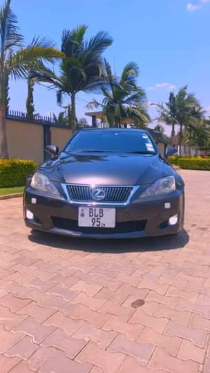 lexus
