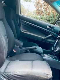 A picture of Volkswagen Golf passat