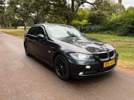 bmw 320i