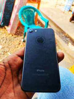 A picture of IPHONE 7 Battery 94 Storage 32 Price 210 000 0658821690