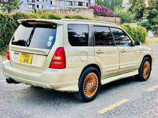 A picture of Subaru forest Price 11.8 million Cc1990 Call watsp0678402797 Location mwanza