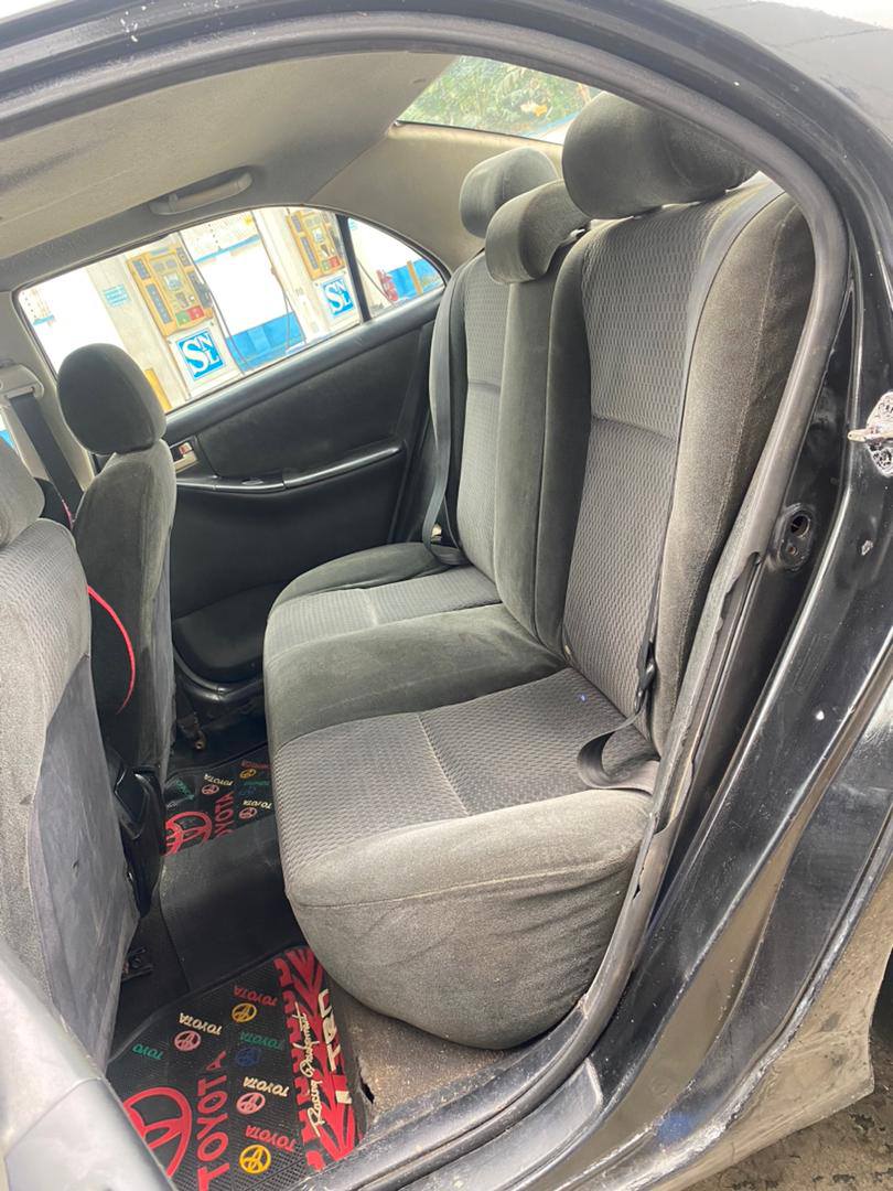 A picture of 2006 TOYOTA COROLLA